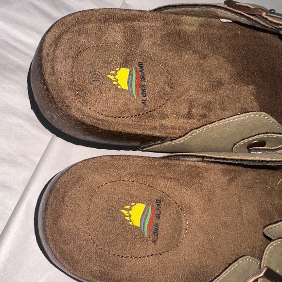 Aloha Island Olive Green Mules - Picture 2 of 7